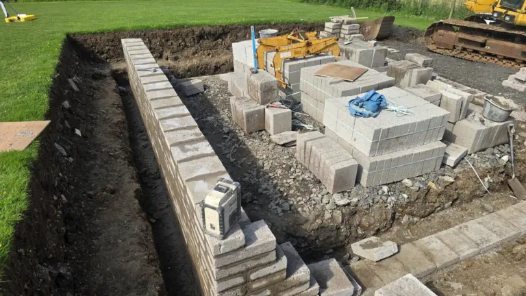 Building wall