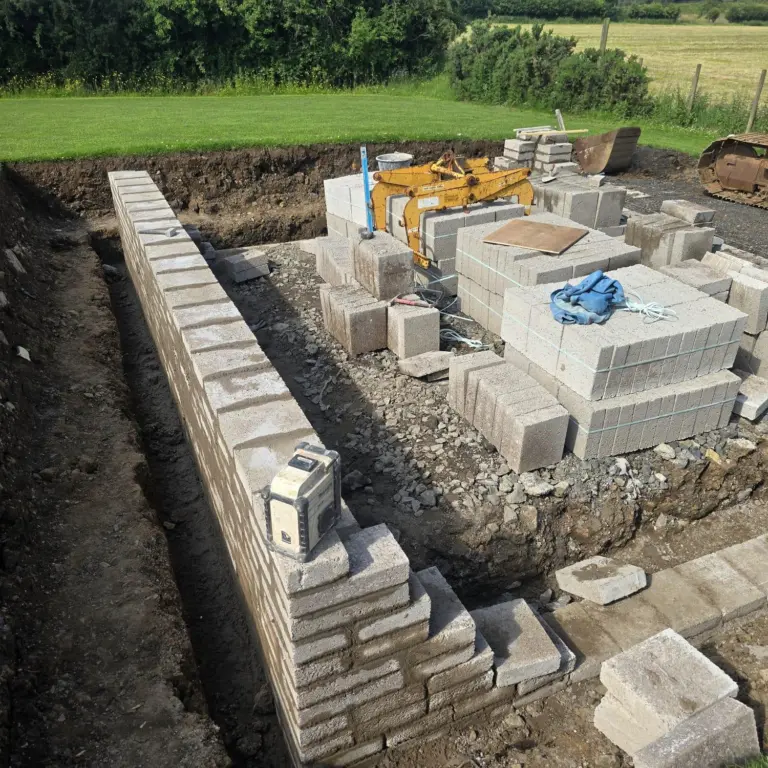 Building wall