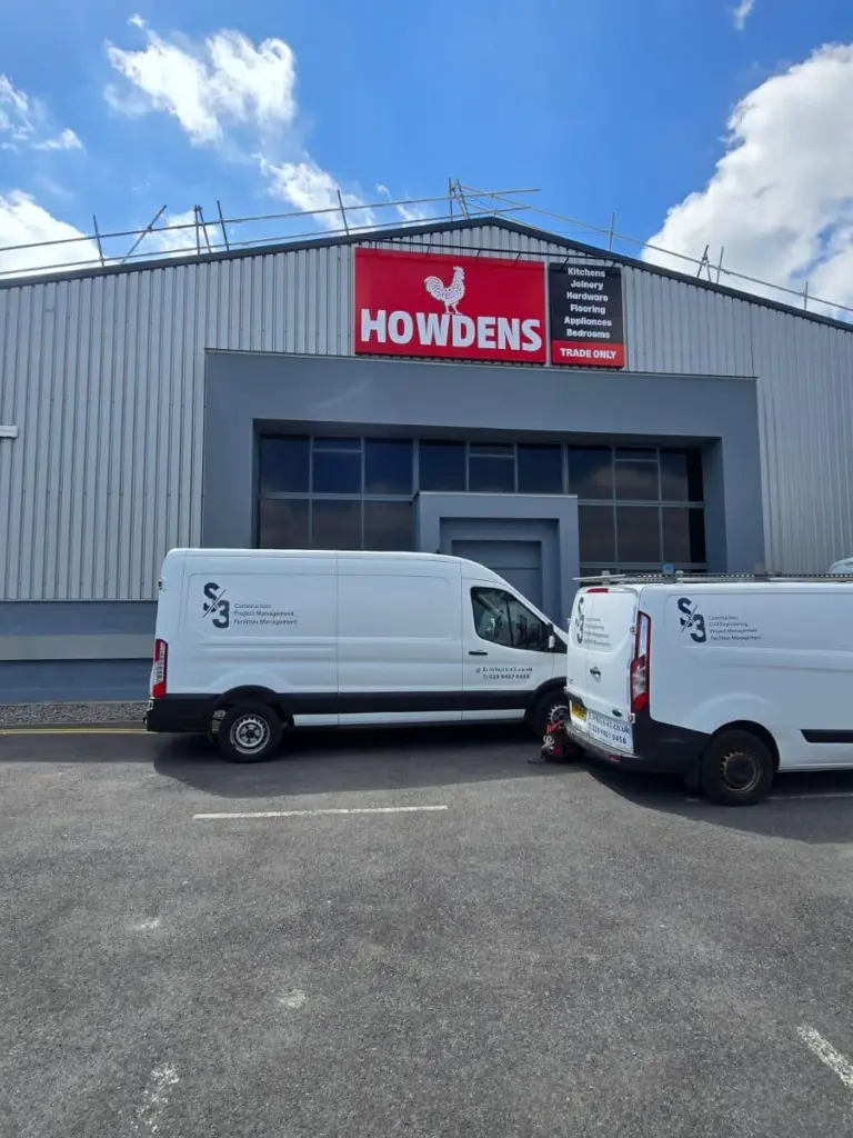 Sss vans howdens