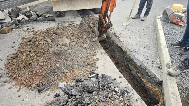 Groundworks digger